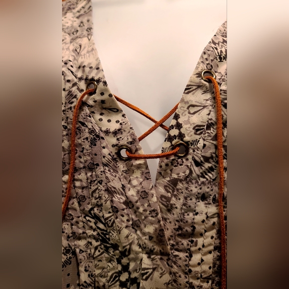 Robert Louis Beautiful lined black&white bandana pattern Tunic/dress szM - Picture 3 of 8